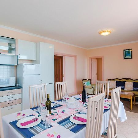 3 Bedroom Beautiful Apartment In Orasac Luaran gambar