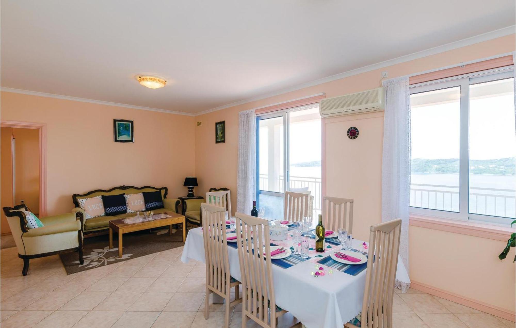 3 Bedroom Beautiful Apartment In Orasac Luaran gambar