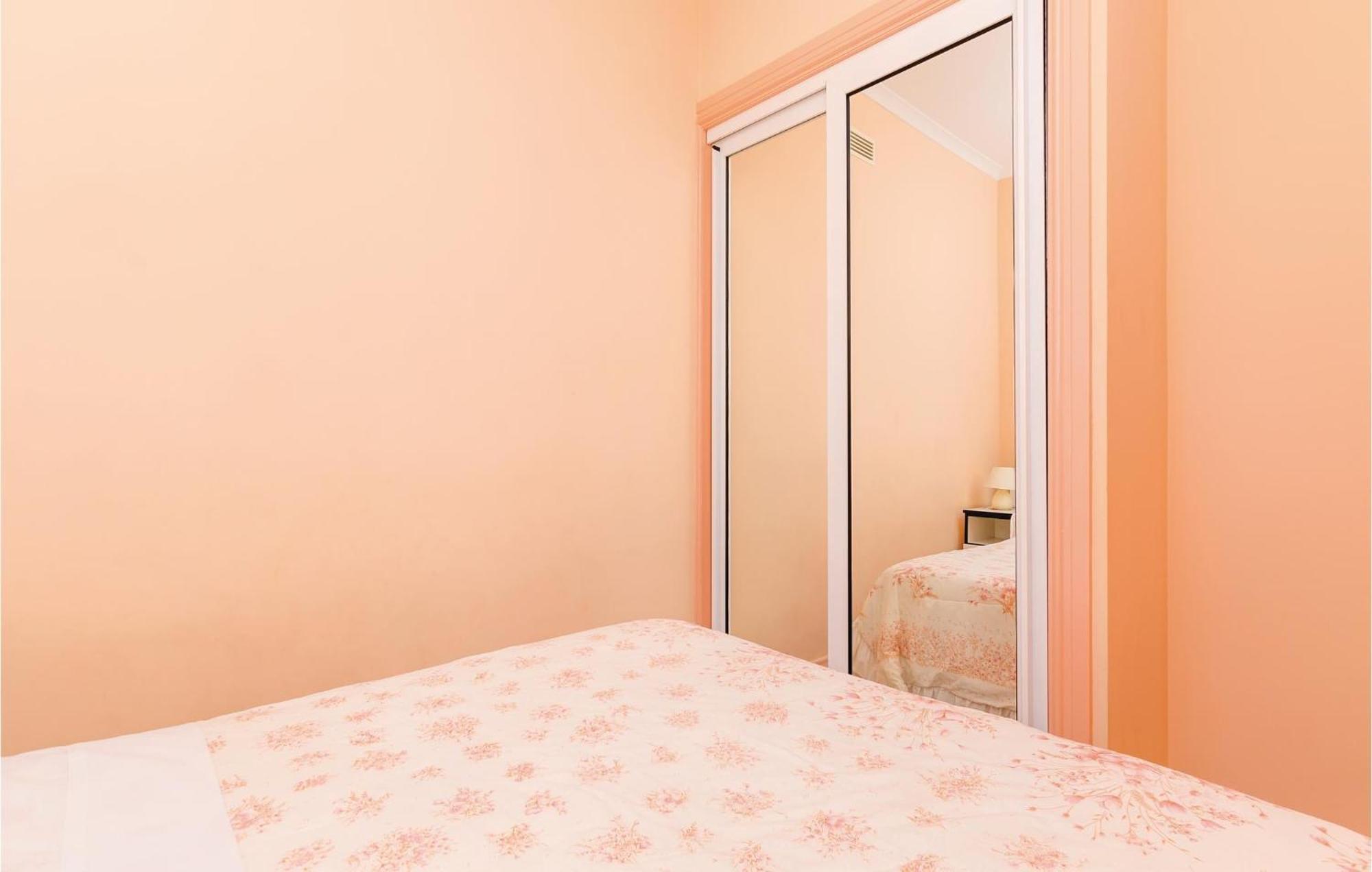 3 Bedroom Beautiful Apartment In Orasac Luaran gambar