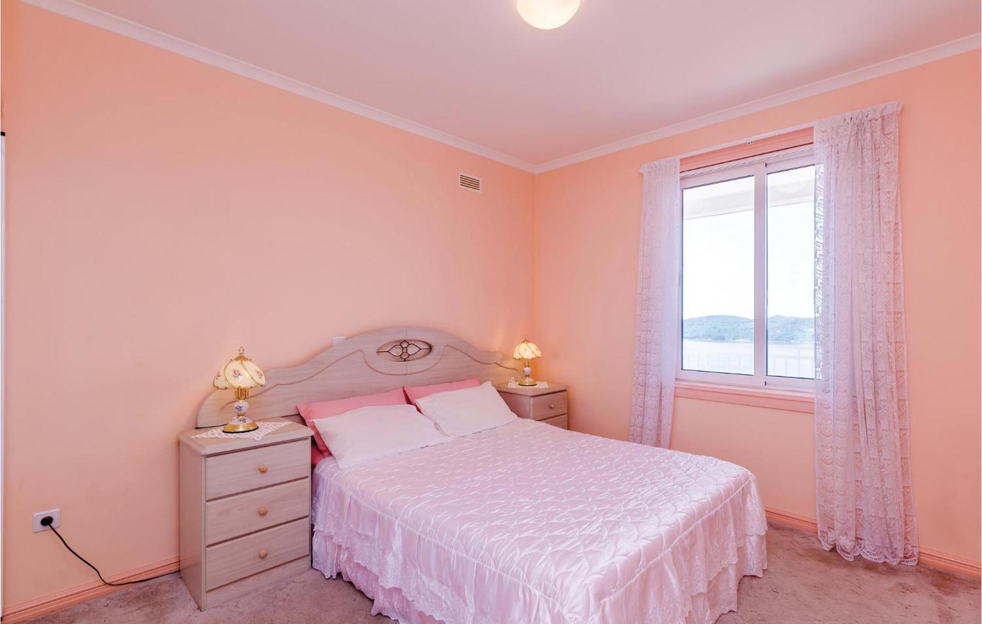 3 Bedroom Beautiful Apartment In Orasac Luaran gambar